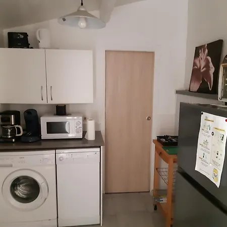 En Rez De Apartment Saint-Raphaël